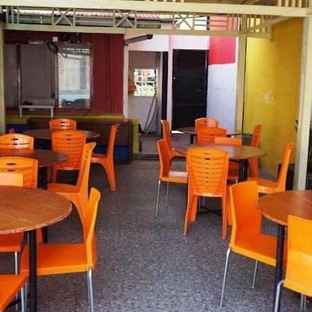 Hotel Ranah Bundo 파당 외부 사진
